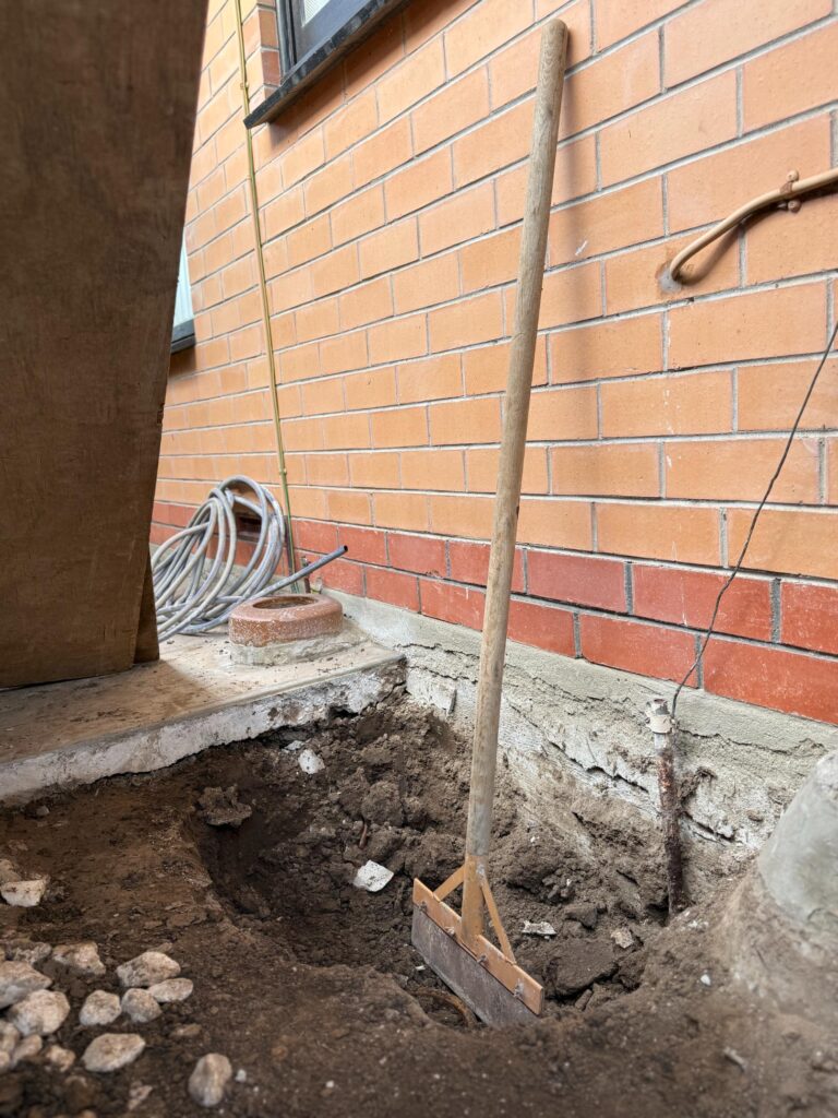Underpinning in Burnside